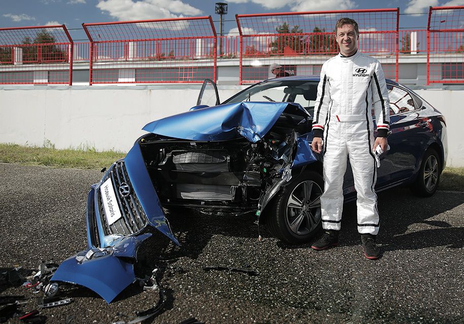 Краш тест солярис. Hyundai Solaris 2011 crash Test. Краш тест Hyundai Solaris 2011. Краш тест Hyundai Solaris 2022. Краш тест Солярис 2017.