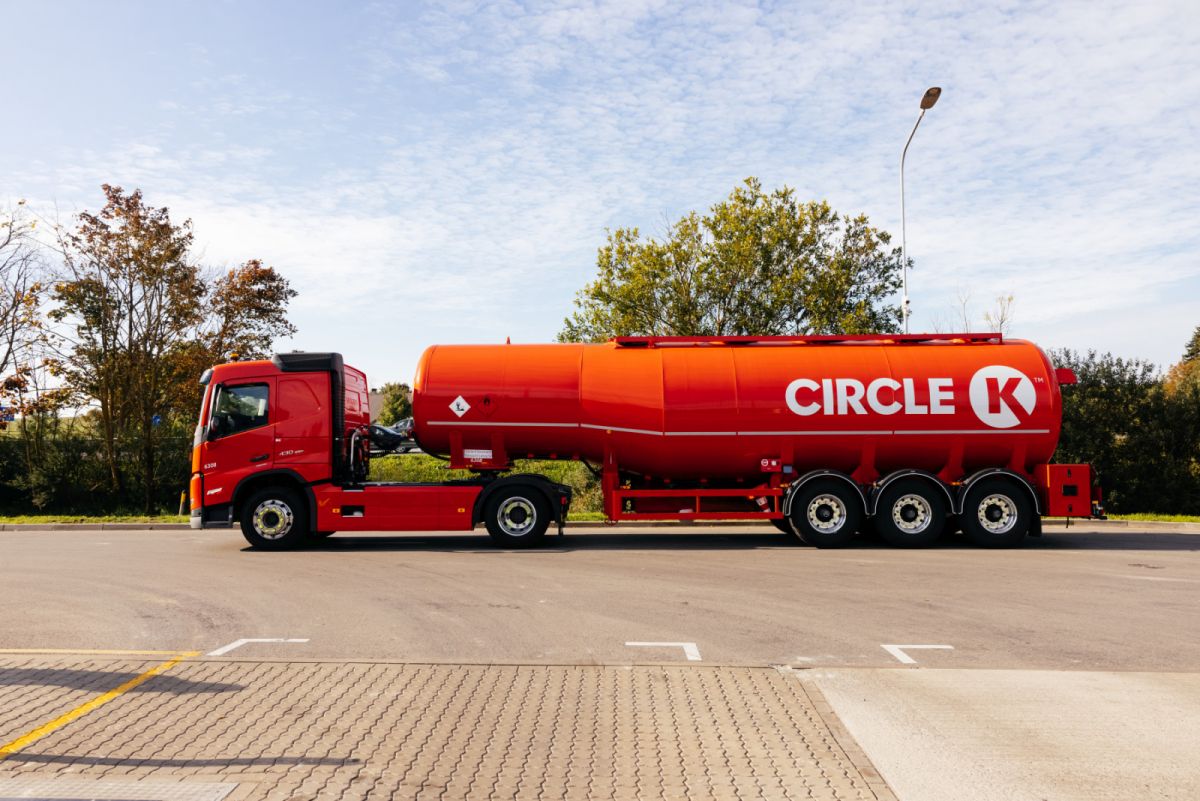 Circle K investē vienu miljonu eiro degvielas vedēju autoparkā (+ FOTO