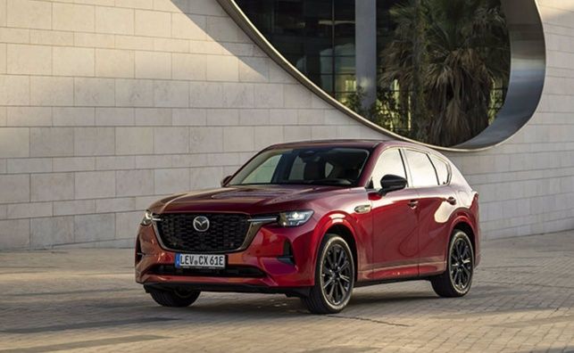 Mazda recommends a six-cylinder diesel with a consumption of 4.9 liters