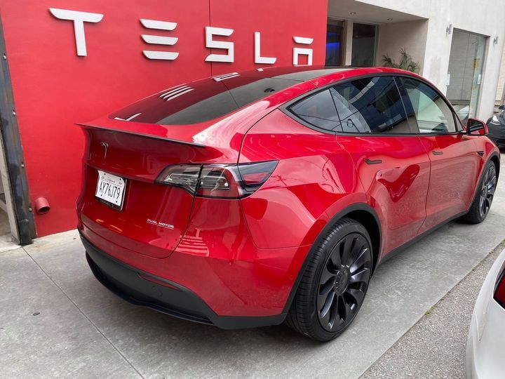 Tesla Model Y becomes Europe’s best-selling premium crossover