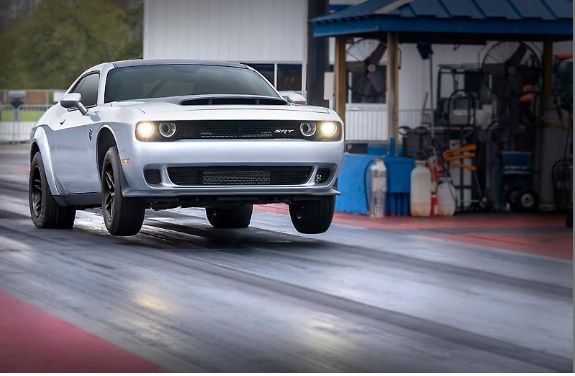 Dodge Unveils 170th and Final Production of 1040 hp Challenger SRT Demon, Accompanied by a Photo