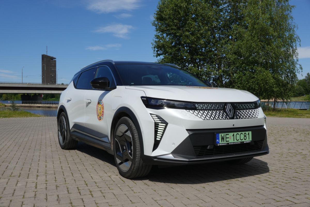Renault Scenic E-Tech Crossover Test