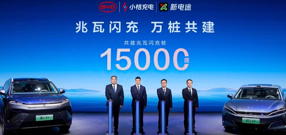 5分で400 km -BYDが15,000のスーパーフィールド充電機器を設置します