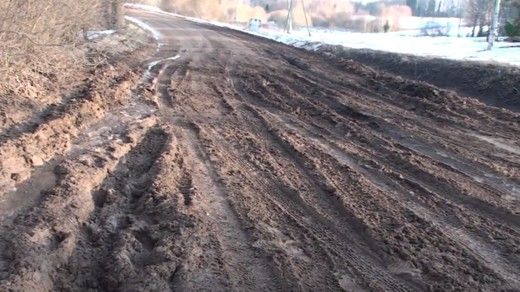 Gravel Roads Deteriorate in Unstable Weather