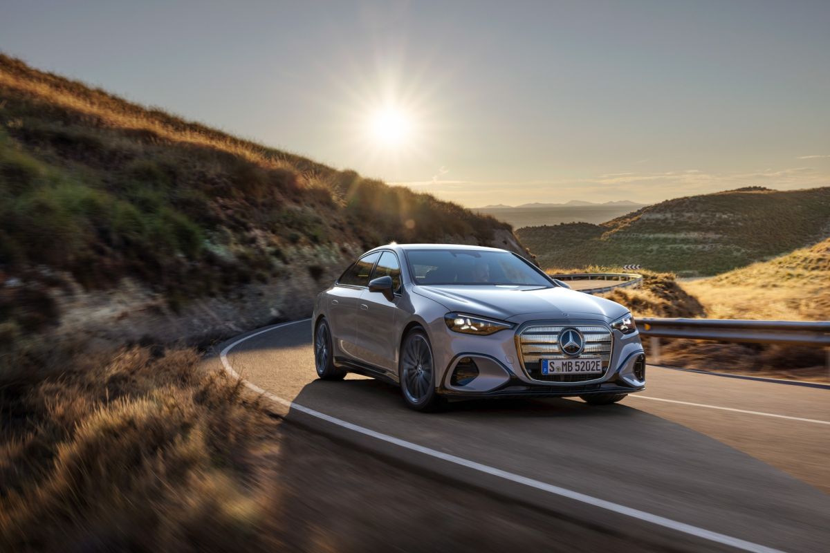 Mercedes-Benz Profits Rise in Second Quarter - News Directory 3