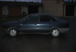 Sveiciens visiem. Sodien pastastishu par savu AUDI 80 1.9 SD 87. gada razojums, benzins+addons-gaaze :D . Nu bet tas nu taa. Auto tika iegadaats taalajaa 94 gadaa. Un ar to zigaaja opaps. Man tikai 6 