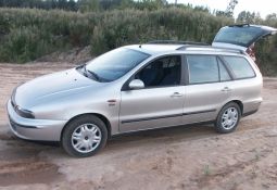 marea iegādājos 2003 gada vasarā,Rumbulā.pilnīgi uz dullo,3800eur,man jau bija savs auto,bet ieraugot marea sapratu ka man vajag to!1.8 16v motors rūc jocīgi,klusi,laba dinamika(vidēji10litri uz 100km