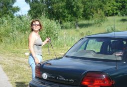 Nu jaa....laikam saliidzinaat ar 2000-šo gadu razhojumiem nav korekti, bet. Auto manupraat ar atshkjiriigu dizainu, 3.1l motoriitis sajuugts ar automaatisko kaarbu, lieliska dinamika un sakariigs pate